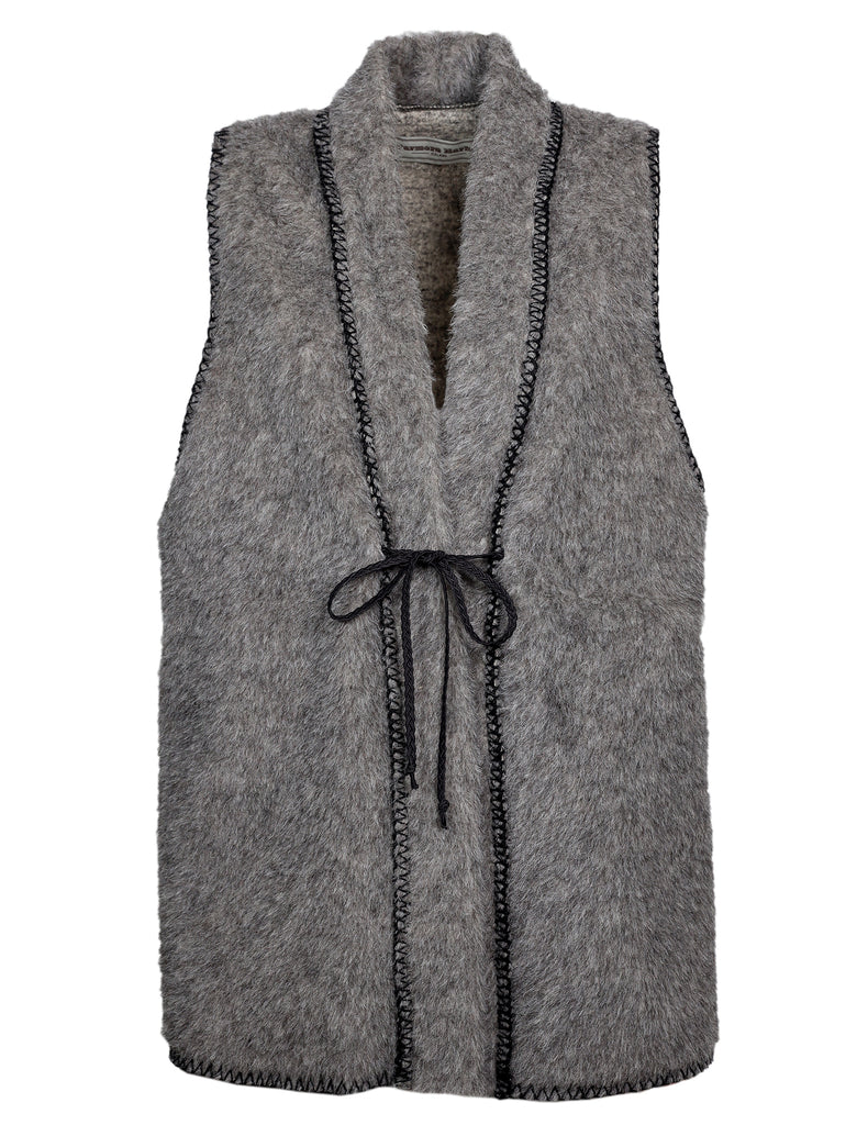 Lambastadir, wool vest